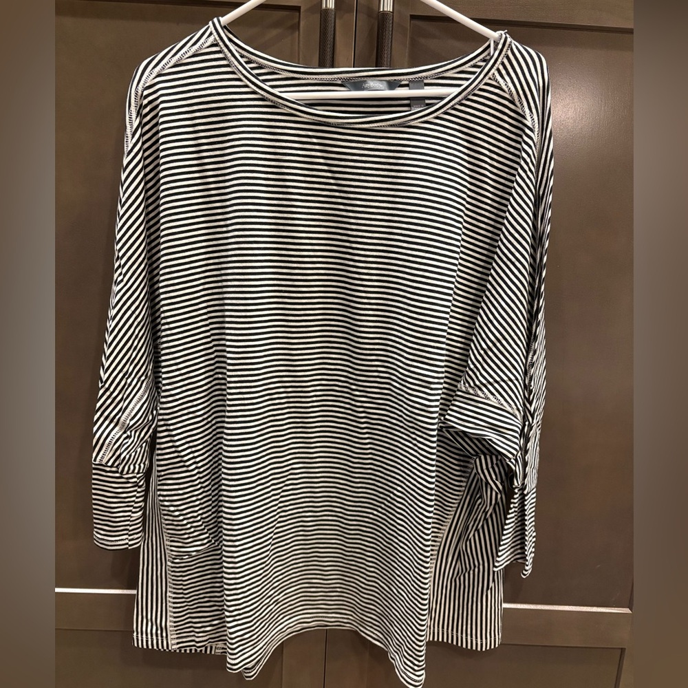 AnyBody Black & Off White Striped Dolman 3/4 Sleeve Pullover Top, XL